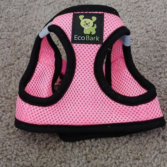 EcoBark Pink Dog Harness Soft Mesh Over The Head Harness Vest- No Pull Sz S NWOT - Picture 1 of 11